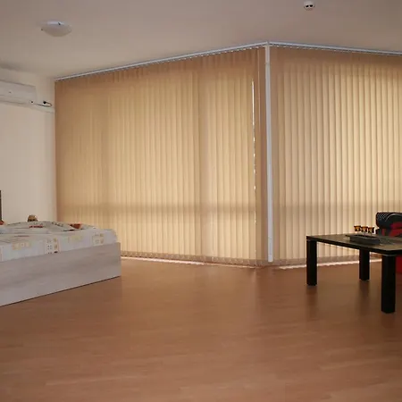 Black Sea Holiday Club דירה